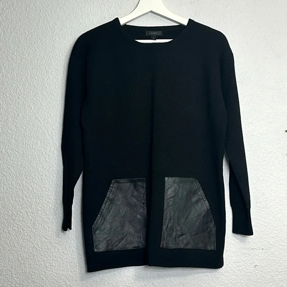 J Crew Merino Wool Black Long Sleeve Top Front Leather Pockets Size Small - Picture 2 of 11